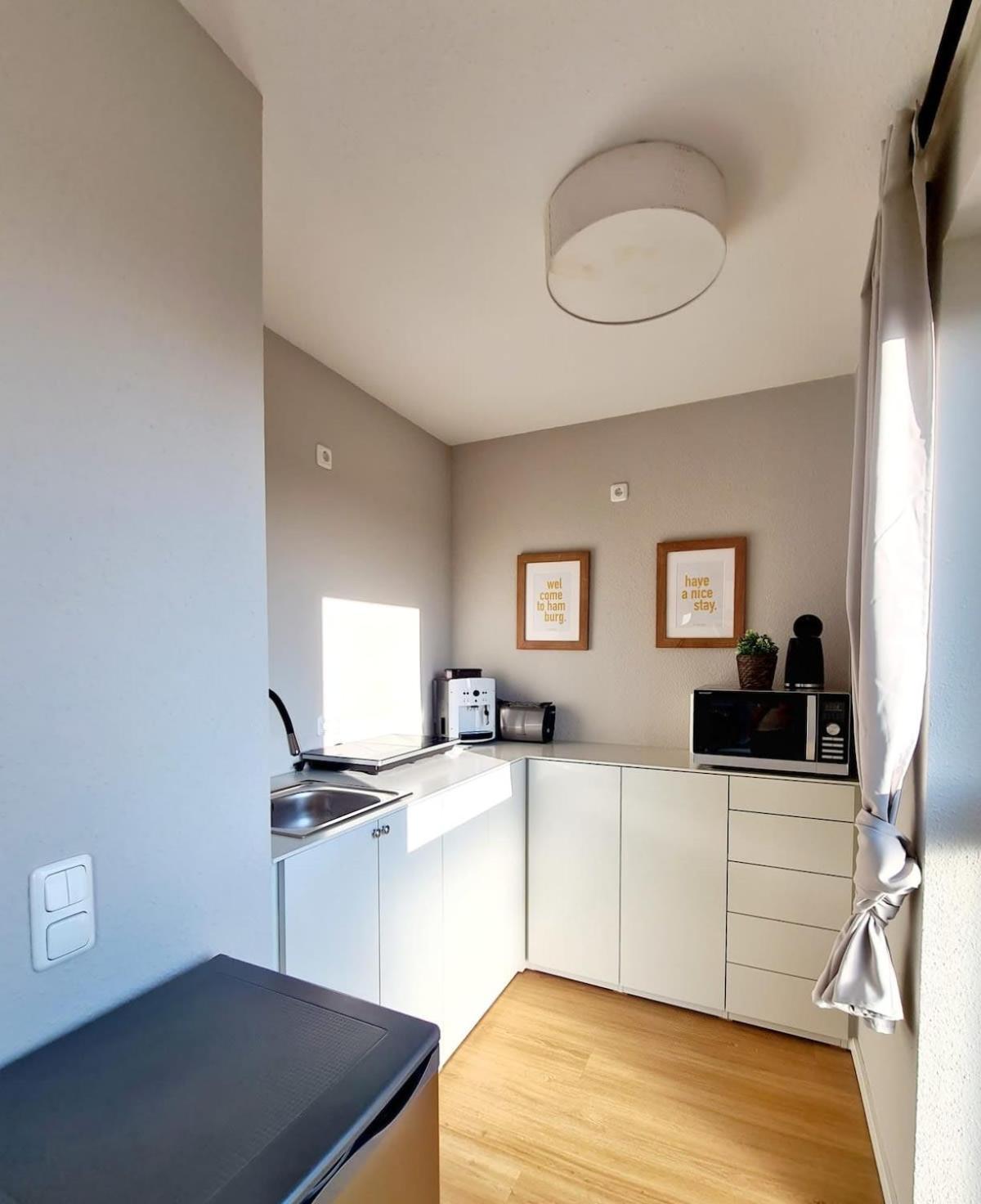 Urban Living - Top Floor Apartment ฮัมบูร์ก ภายนอก รูปภาพ